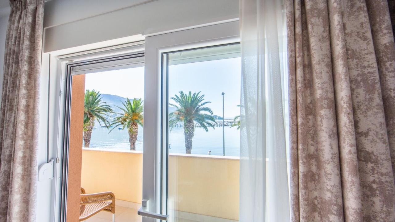 Rooms & Apartments Toni Stobreč Εξωτερικό φωτογραφία