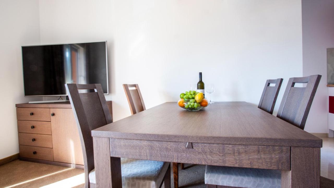 Rooms & Apartments Toni Stobreč Εξωτερικό φωτογραφία