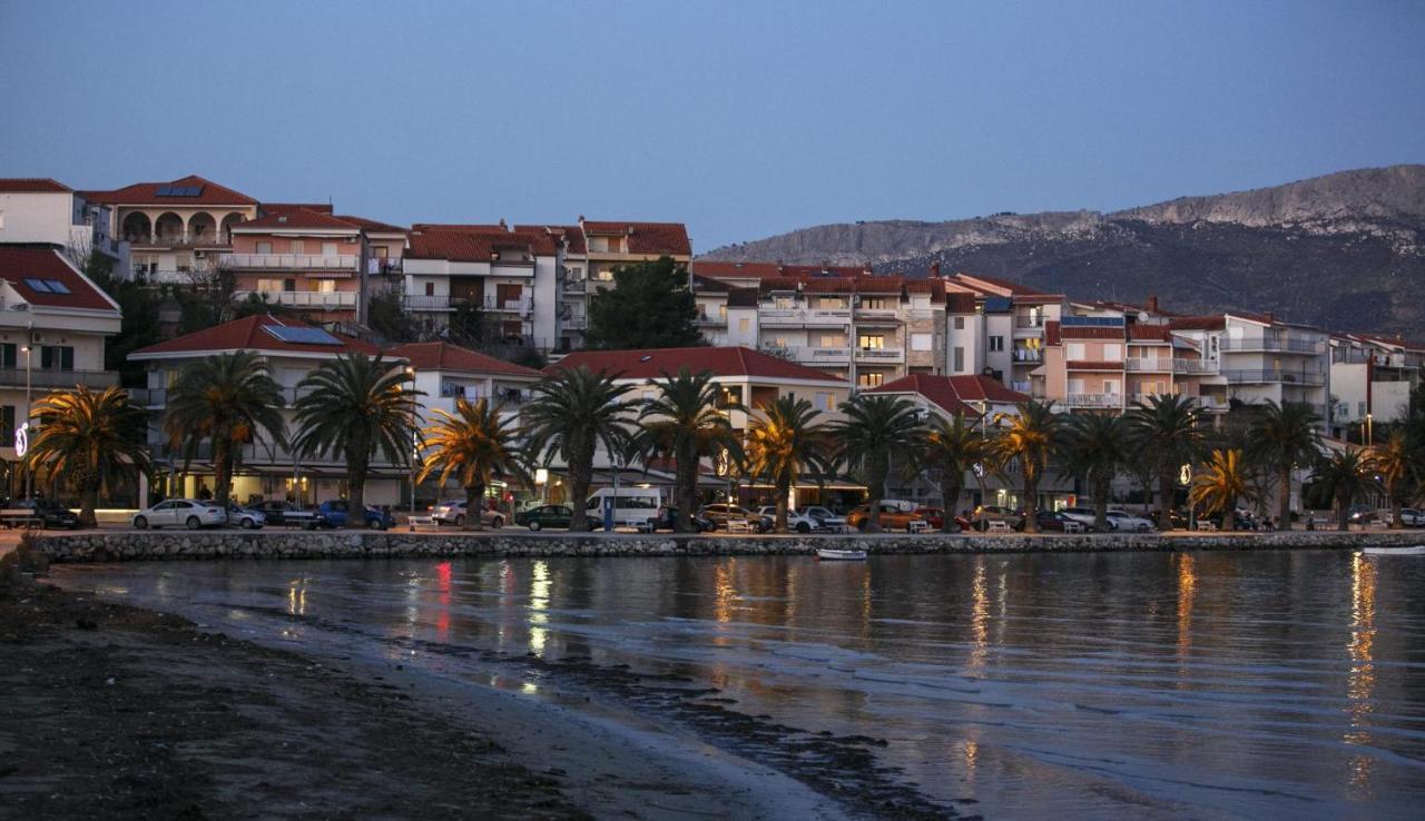 Rooms & Apartments Toni Stobreč Εξωτερικό φωτογραφία